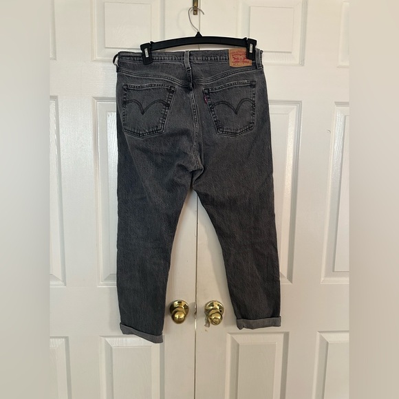 Levi's Women's Black Jeans - Picture 2 of 5